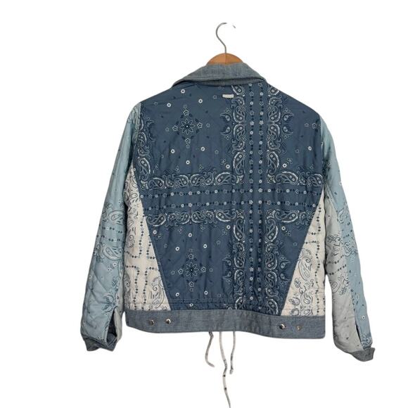 BLANKNYC Reversible Bandana Patchwork Quilted Jacket Size L - Picture 6 of 9